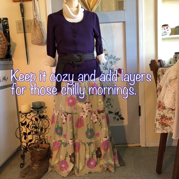 Vintage, Jackpot floral prairie skirt. - Picture 6 of 6